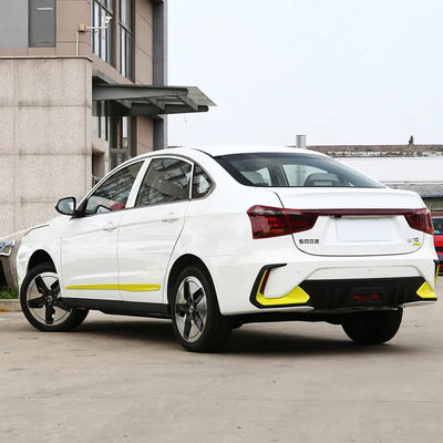 Dong Feng E70 xe taxi điện Trung Quốc Cho chuyến đi trực tuyến Chào tuổi thọ pin 400KM
