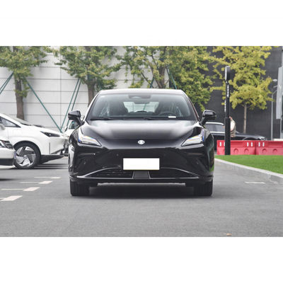 Hycan A06 Taxi điện Trung Quốc Xe điện cỡ trung với phạm vi 550KM-630KM