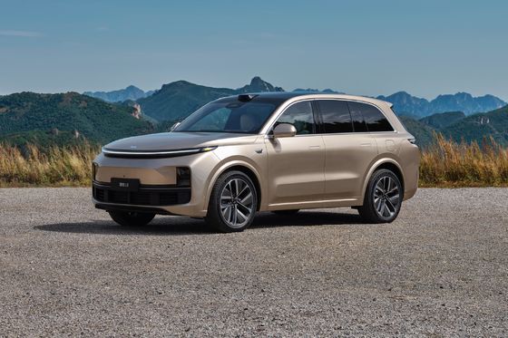 LI XIANG L8 ô tô SUV PHEV sang trọng 6 chỗ chạy bằng điện tinh khiết 1315 Kilometers