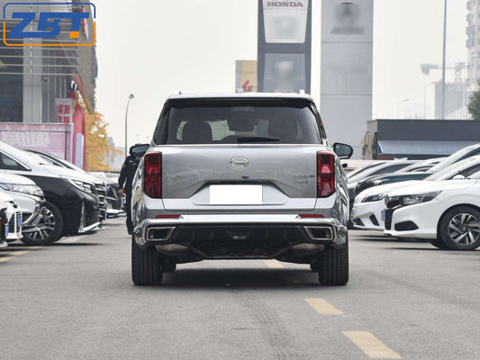 GAC Trumpchi GS8 2.0T 7 chỗ ngồi SUV sang trọng lớn năm 2023 có sẵn trong hai bánh xe và bốn bánh xe.