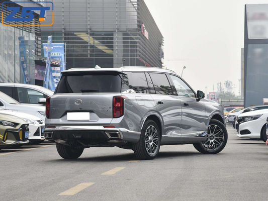 GAC Trumpchi GS8 2.0T 7 chỗ ngồi SUV sang trọng lớn năm 2023 có sẵn trong hai bánh xe và bốn bánh xe.