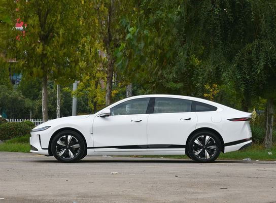 Chang'an A07 Sedan EV Và Reev Hai sự kết hợp tuổi thọ pin 515km (EV) Và 1200km (1.5T Engine Reev)