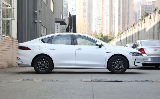 2024 BYD Qin Plus 55km/120km Honor Model Trung Quốc D-MI Plug trong xe hybrid