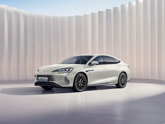 2025 BYD-SEAL 07 DM-i Động cơ thông minh được trang bị công nghệ BYD Dmi thế hệ 5. Có phạm vi kết hợp hơn 2000KM. Giá trị tốt nhất cho tiền.