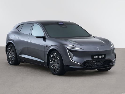 Changan Avatr 07 là một thương hiệu cao cấp mới được tạo ra bởi CATL, Huawei và Chang'an Automobile.làm cho nó trở thành chiếc lái thông minh hiệu quả nhất về chi phí.