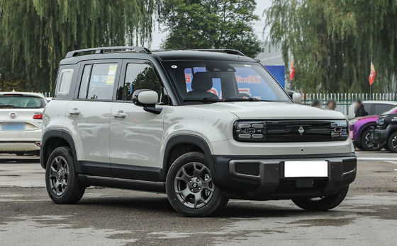 Baojun Yueye Plus là một chiếc xe điện của Trung Quốc với thiết kế hình hộp đặc biệt, cung cấp phạm vi CLTC 401 km. Nó có cả phiên bản 5 chỗ và 4 chỗ.mang lại giá trị đặc biệt cho tiền