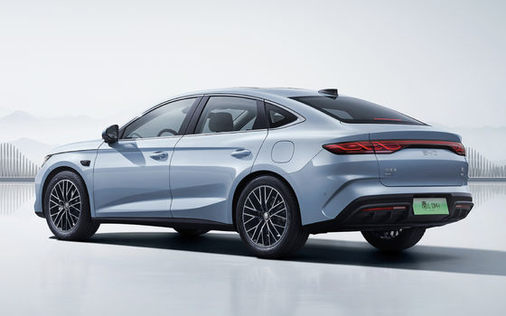 Tốc độ tối đa 180km/h Xe điện Trung Quốc với động cơ hybrid plug-in L4 1.5L 101 mã lực bao gồm