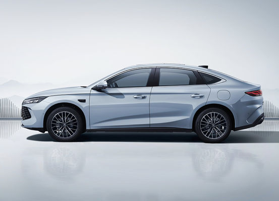 Loại năng lượng Plug-in Hybrid xe điện sản xuất Trung Quốc với công suất tối đa 74kW BYD Qin xe